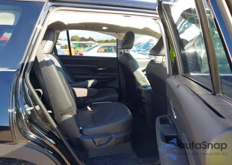 2024 Toyota Grand Highlander Platinum from USA, damaged, VIN 5TDAAAB52RS052031